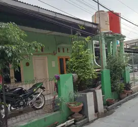 Jual Cepat Kontrakan 6 Pintu Strategis Dekat Sarana Prasarana