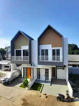 Rumah 2 Lantai Full Bata Merah Selangkah Ke Tol dan LRT