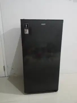 Kulkas Aqua D181