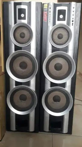 Di jual speaker Aktif Polytron type Pas 28 b super basss