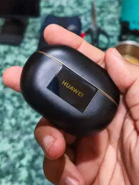 Huawei Freebuds Pro 4 (Hitam)