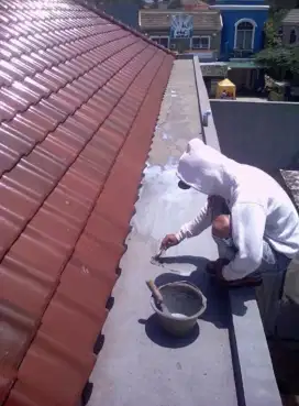 Jasa atap bocor,dak rembes,renovasi rumah,atap baja ringan,keramik