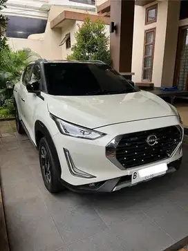 NISSAN MAGNITE - 1.0L TURBO PREMIUM CVT TWO TONE 2023