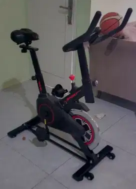 Sepeda Statis seperti baru
