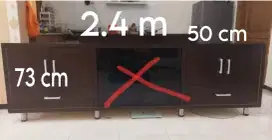 Meja almari tv sangat bagus dan besar dijual murah BU SEGERA di dau