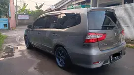 Nissan Grand livina 2014 Bensin
