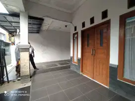 Riung bandung bangunan 2 lantai tanah 100 m2 ...