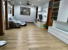 Rumah Di Sunter Kirana Di Pinggir Jalan