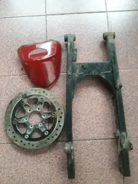 Swing arm,mika lampu belakang, diskbrake honda tiger revo