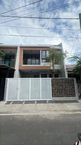 Rumah Jl. Pengayoman Komplek Mawar Bangunan Baru, Terawat Bersih