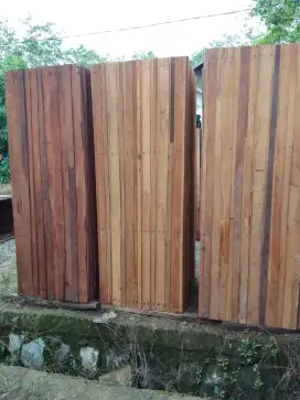 Tiang tandon menara Ulin