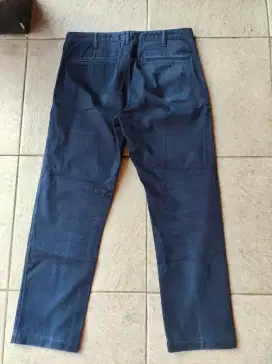 chinos uniqlo size 33