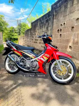 Suzuki.satria satria hiu r120 thn 2004