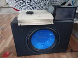 Speaker box + amplifier pioner
