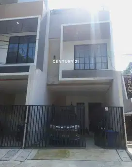 Dijual Rumah Dua Lantai Di Tomang Kebun Jeruk Jakarta Barat