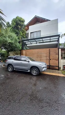 Rumah Siap Huni Hook Aman Nyaman One Gate System Dijual Di BSD