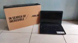 Asus E402Y RAM 4 GB DDR4