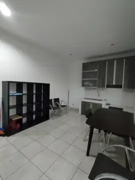 Dijual rumah dua lantai siap huni di sentul city bogor