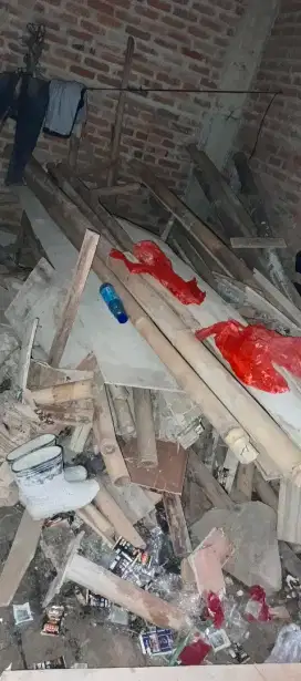 Kayu Triplek Bambu Bekas bangunan