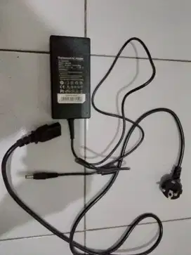 Jual Adaptor 12 volt 5Amper