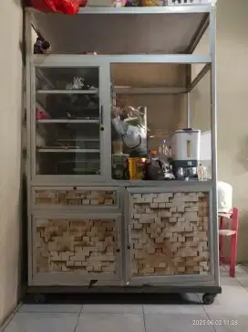 Gerobak buat kulineran bekas Nego