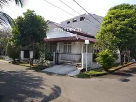 HOT SALE,,, Dijual Rumah Posisi Hook Di Bintaro sektor 9