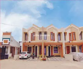 RUMAH 2 LANTAI LUASAN BESAR DI PAMULANG, DEKAT KE JALAN RAYA