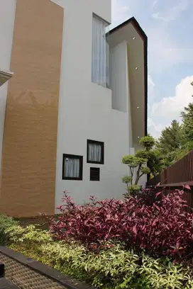 Jual Rumah mewah nyaman dekat stasiun sudimara cipuat bintaro