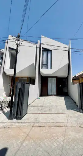 Rumah Sutorejo Utara New Minimalis, Furnish