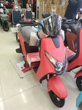 sepeda listrik uwinfly D70