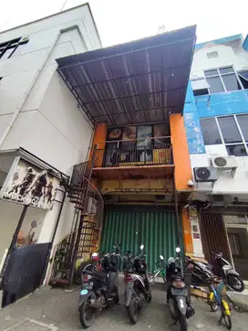 MURAH! DIJUAL CEPAT RUKO KLAMPIS JAYA 25 meter ke Jalan Raya