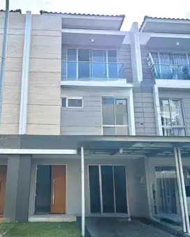 Dijual Rumah PIK GOLFISLAND uk 6x12,5 m2 , 3lt Rapi at Jakarta Utara
