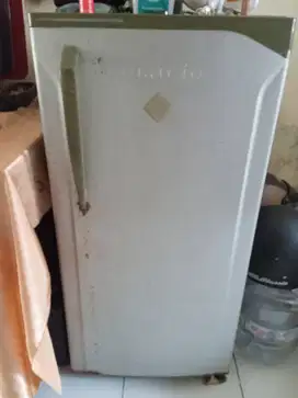 Jual lemari es murah