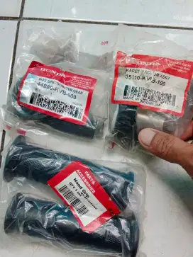 Dijual asesoris motor vario 100 karbu