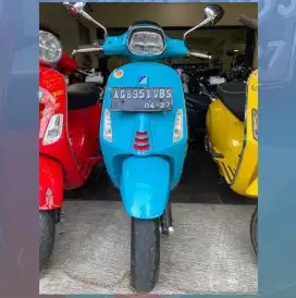VESPA SPRINT S 2022 PLAT AG PROMO MASZEHH HIKMAH MOTOR KEPUH MALANG