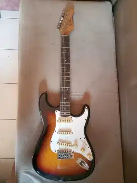 Gitar merk starsun st111 sb model strato asli original mic