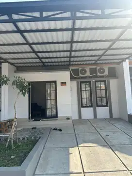 Disewakan Rumah Furnished, Strategis, Bangunan Baru