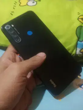 Xiomi Note 8 .Ram 4+1/64 ..Minus MIC nya aja ..selainya aman ..