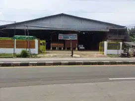 Dibawah harga Pasaran Tanah komersil bonus gudang di Jl Raya Parung