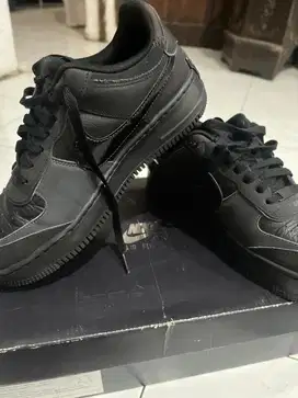 Sepatu second original nike air force 1 shadow
