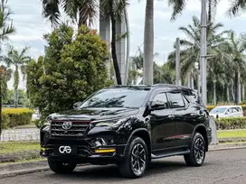 Pjk2-26 / TOYOTA FORTUNER VRZ TRD 2.4 FACELIFT 2021 DIESEL SOLAR AT GR
