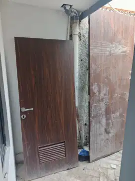 Pintu lapis hpl