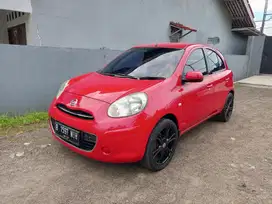 Nissan March 2012 Bensin