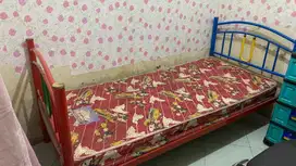 Amben / Dipan Besi ukuran 90x200