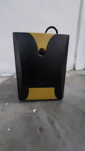 UPS power supply