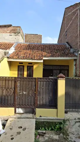 Rumah murah di komplek puri cipageran indah 2 bandung barat