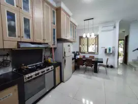 IP3030: Rumah Komplek Kavling Polri Jelambar