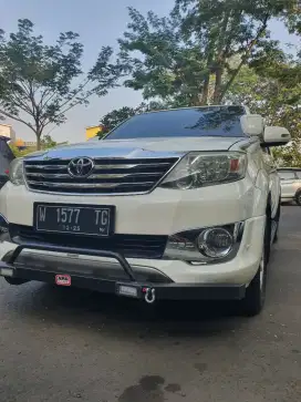 Toyota Fortuner diesel 2.5 G TRD Sprotivo 2012 Matic