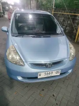 Di jual Honda jazz 2004
