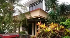 A289 SEWA RUMAH MALANG, BUKIT DIENG, 2 LANTAI, HARGA NEGO, LUAS 500